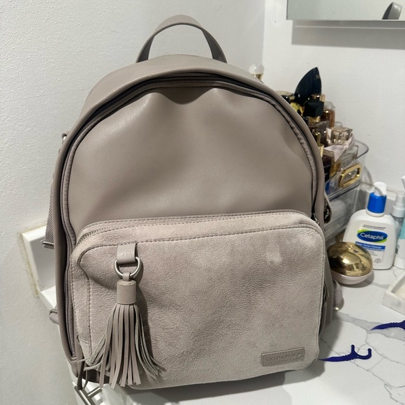 Skip hop Diaper Bag - Picture 1 of 3